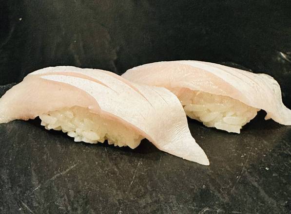 Hamachi Sushi 2mcx