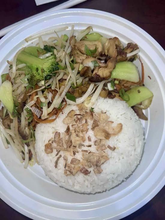 X1. House Infused Stir Fry with choice of protein