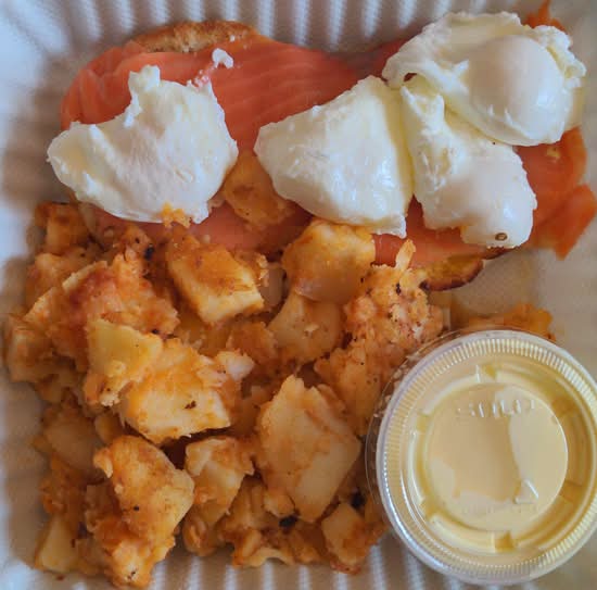 Smoked Salmon Benny