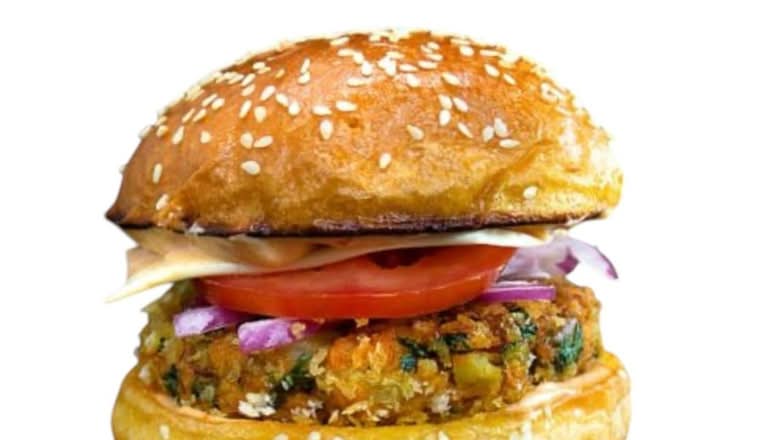 Szechuan Chili Aloo Tikki Burger