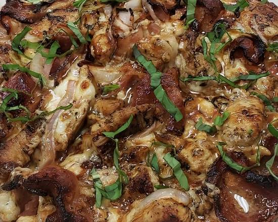 Grilled Chicken Pizza