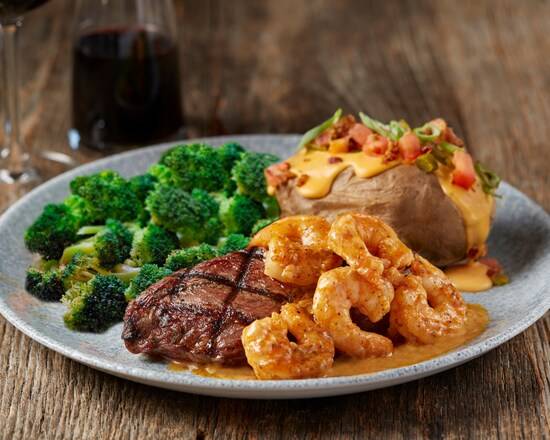 8 oz Sirloin w/ Creamy Cajun Shrimp