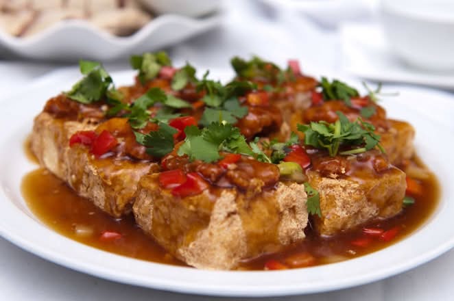 A03. Tofu Frit Farcie Aux Pâtes De Crevettes / Deep Fried Tofu Stuffed with Shrimp Paste