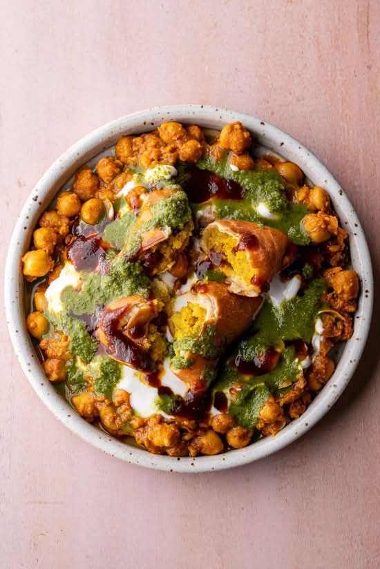Samosa Chana Chaat