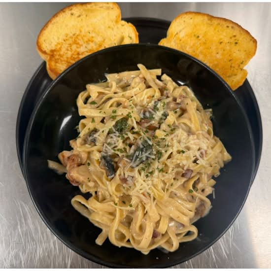 Chicken Fettuccine Alfredo