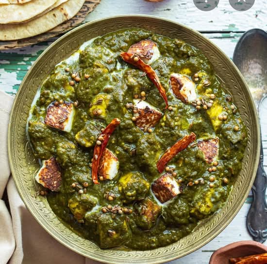 Palak paneer w. Rice or Naan