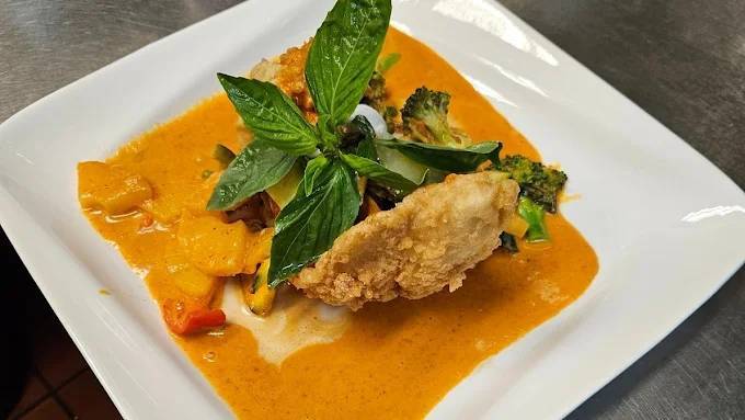 T5. Stir Fried Crispy Sea Bass with Steam Rice