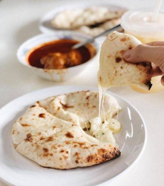 Cheese Naan