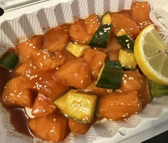 Spicy Salmon Sashimi