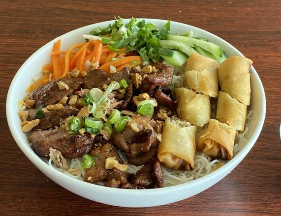 Deluxe Vietnamese Vermicelli (Bún Thập Cẩm)