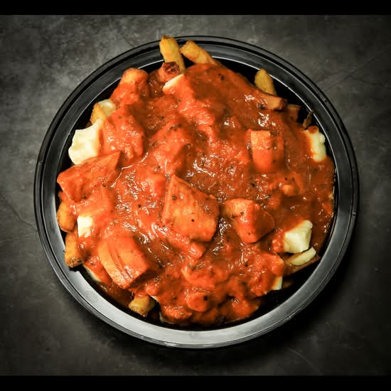 Butter Chicken Poutine