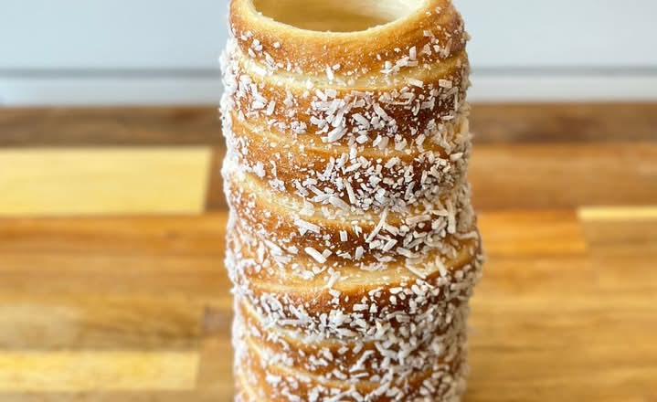 Coconut Chimney Cake