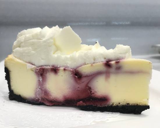 White Chocolate Raspberry Cheesecake