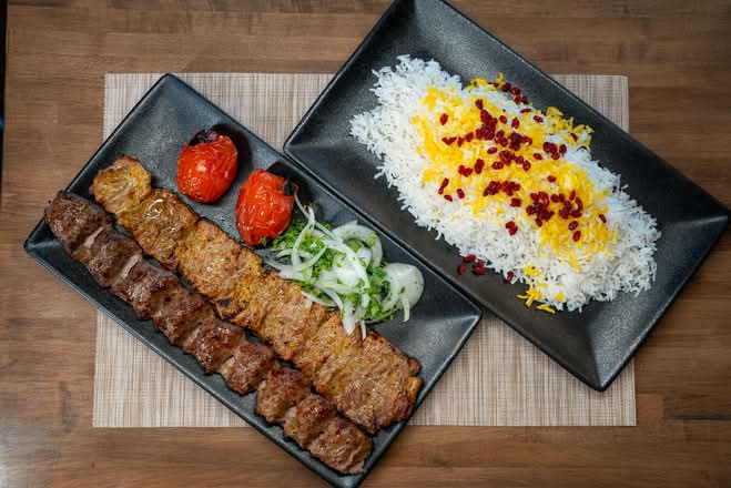 Soltani – Koobideh & Barg Skewer (سلطانی)