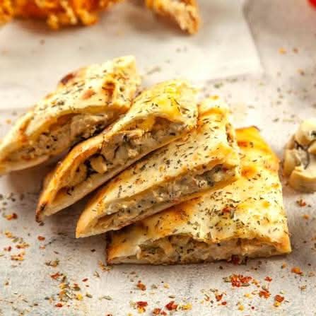 Chicken Tikka Naan