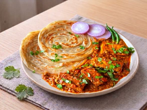 Paneer Butter Masala & Laccha Parantha