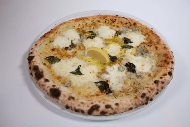 [F] QUATTRO FORMAGGI 15"