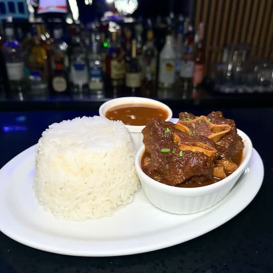 Rabo Guisado / Oxtail Stew