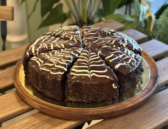 Chocolate Cake – Slice Only