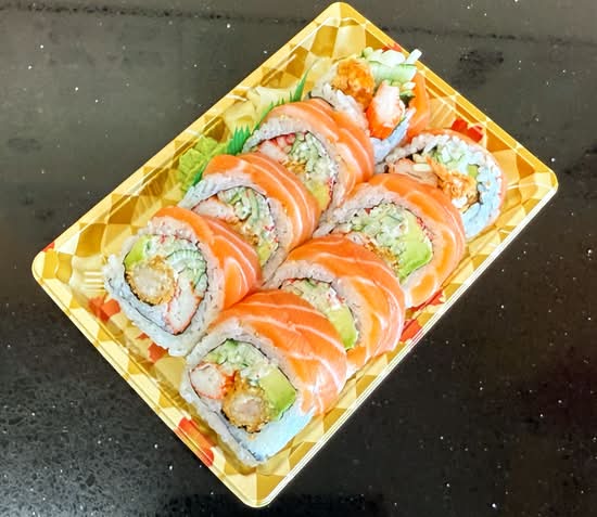 Pr7 Red Dragon Roll (8 pcs)