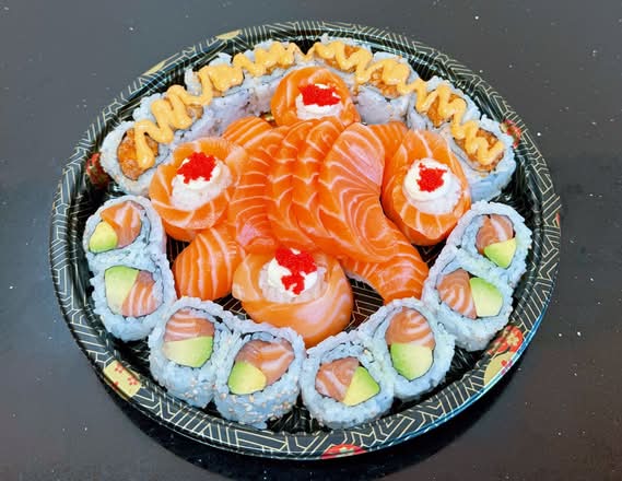 LT2 Salmon Lover (28pcs)
