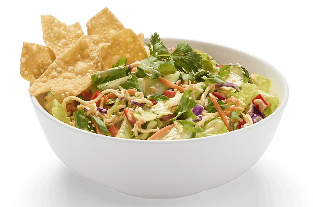 Salade asiatique avec croustilles de wonton / Crunchy Asian Wonton Salad