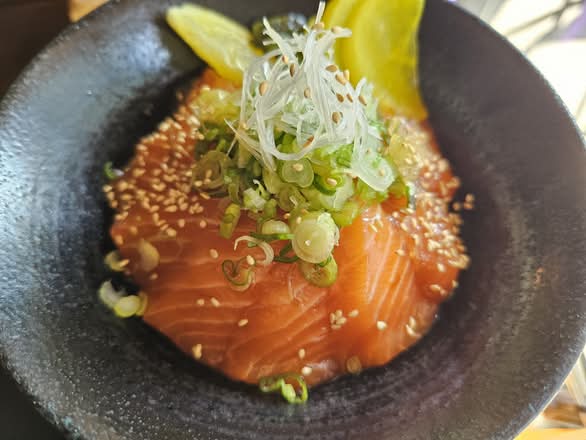 Marinated Salmon Sashimi Don