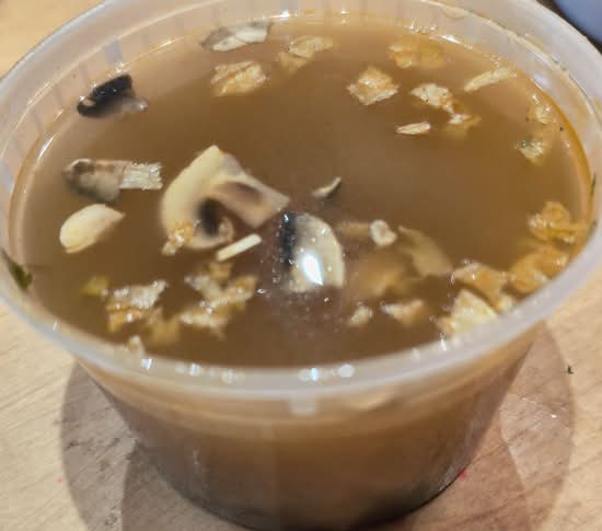 Lemongrass Soup (Tom Yum) (16 oz)
