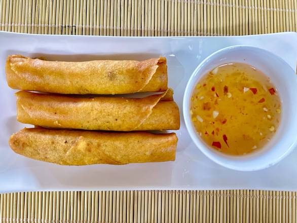 A1. Vietnamese Spring Rolls (3)