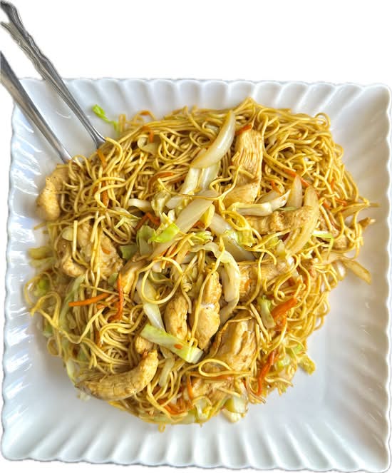 Chicken stir fry egg noodle