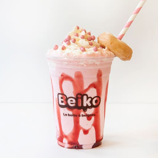 Lait frappé à la fraise
