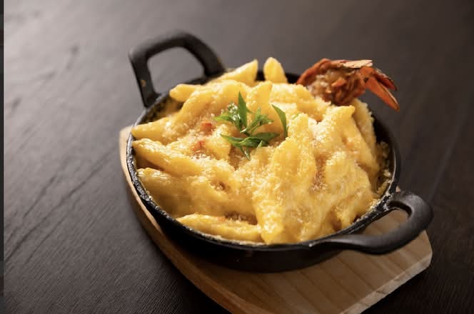 Fusion Lobster Mac And Cheese