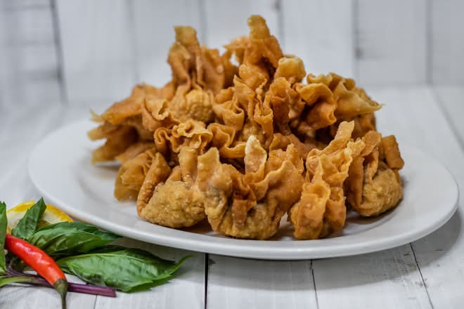 Deep Fried Wontons (18 pcs.)