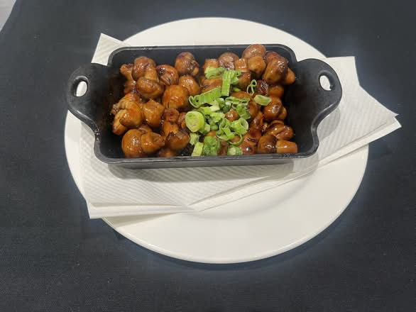 Champignons sautés / Sautéed Mushrooms