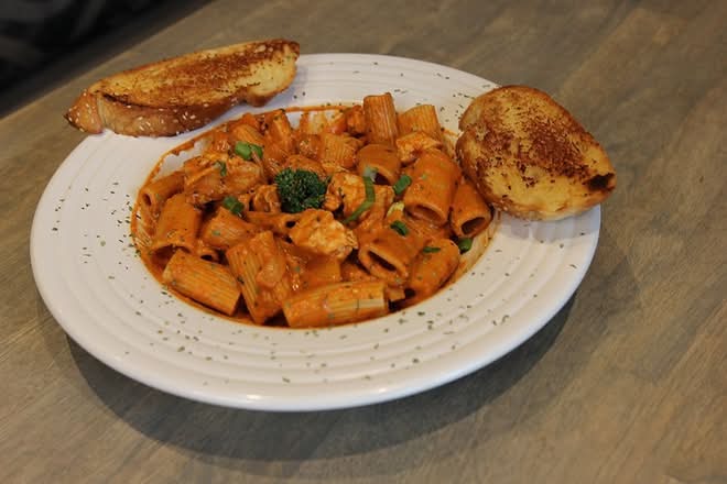 Butter Chicken Penne Pasta