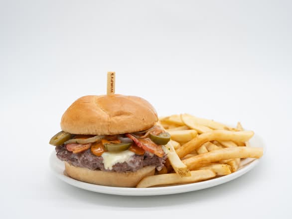 Tex-Mex  Burger 1230 Cals