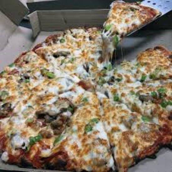 12" Deluxe Pizza