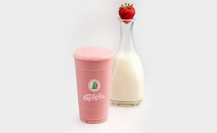 STRAWBERRY MILKSHAKE