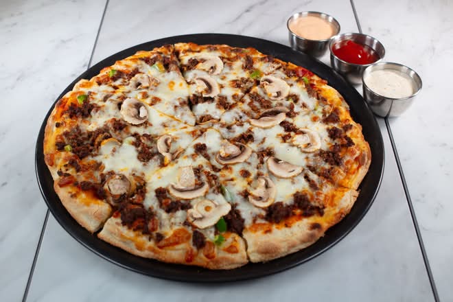 Beef and mushroom Pizza