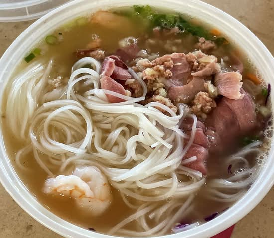 Hu Tieu Noodle Soup (Pork and Shrimp)