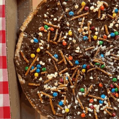Dessert Pizza