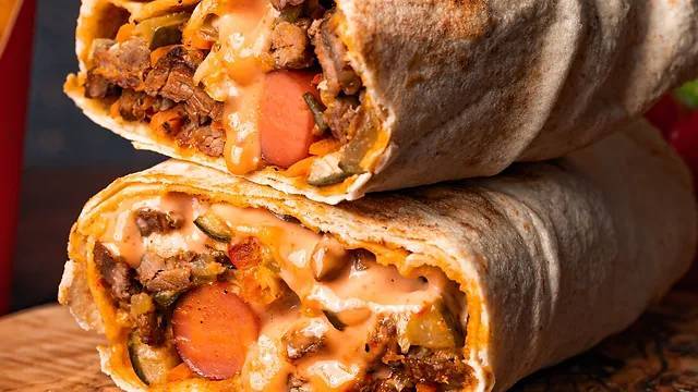 Chicken shawarma double sausage