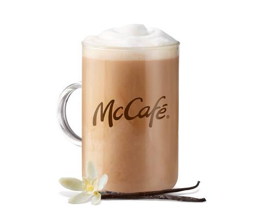 Moyen latte à la vanille française (lait 2%25) [240.0 Cal]