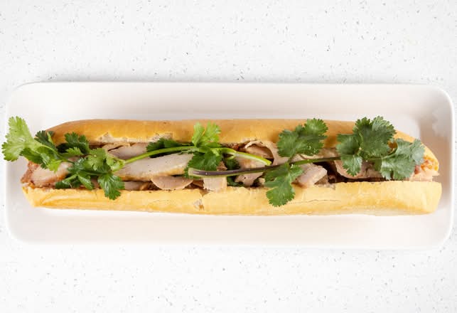 BM5. Bánh Mì Gà Nướng - Grill Chicken Sub