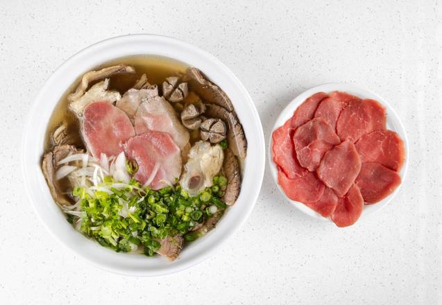 P1. Phở Đặc Biệt - House Special Pho