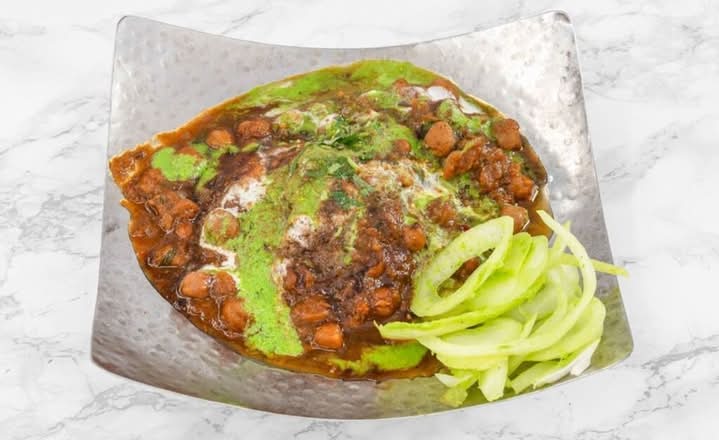 Aloo Tikki Platter
