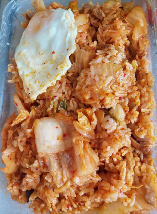 K15. Bokkeum Bap (볶음밥)