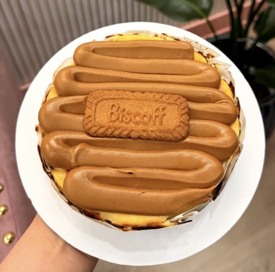 6” BISCOFF Burt basque cheesecake