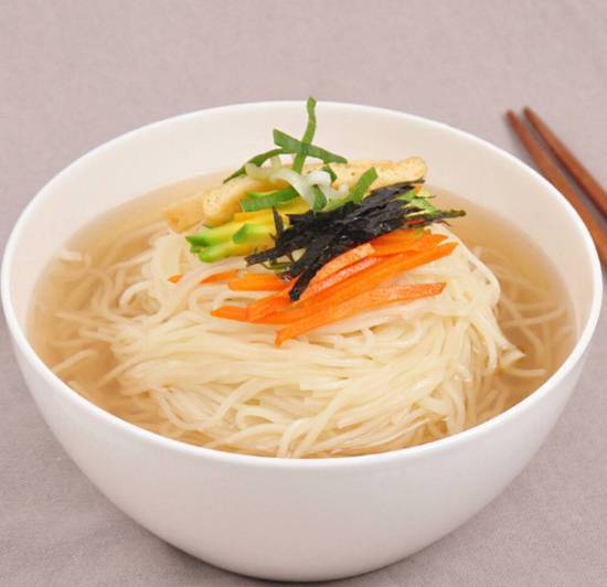 N04 잔치국수 Banquet Noodles