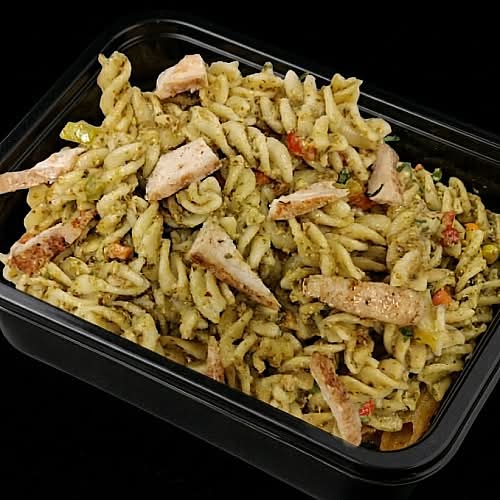 Chicken Pesto Fusilli  /  Fusillis au poulet et pesto